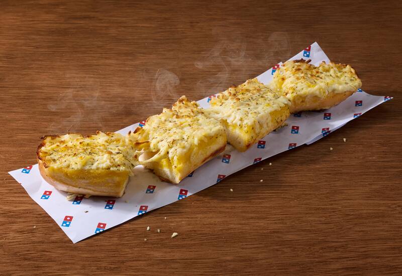 Vegan Cheesy Garlic Bread